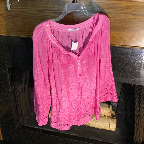No tag. Size large. Boutique. Bit of sparkle. - Picture 1 of 9